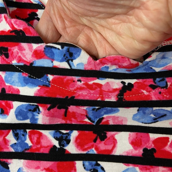 Scalloped boatneck neck 100% cotton stripe and floral tee - Picture 6 of 9